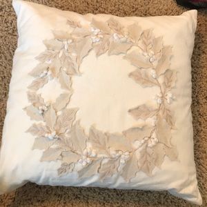 Decorative pillow